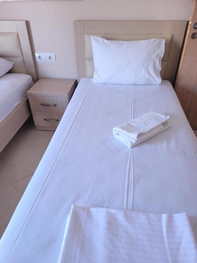 Marina Apartment Sarandë Exteriér fotografie